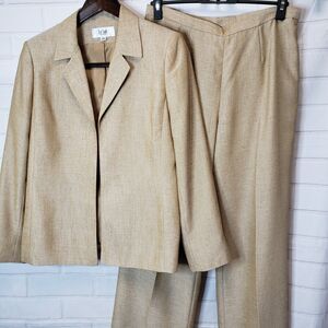 Le Suit Gold Open Front Blazer Pant Suit size 8 petite 8p 2piece Beige